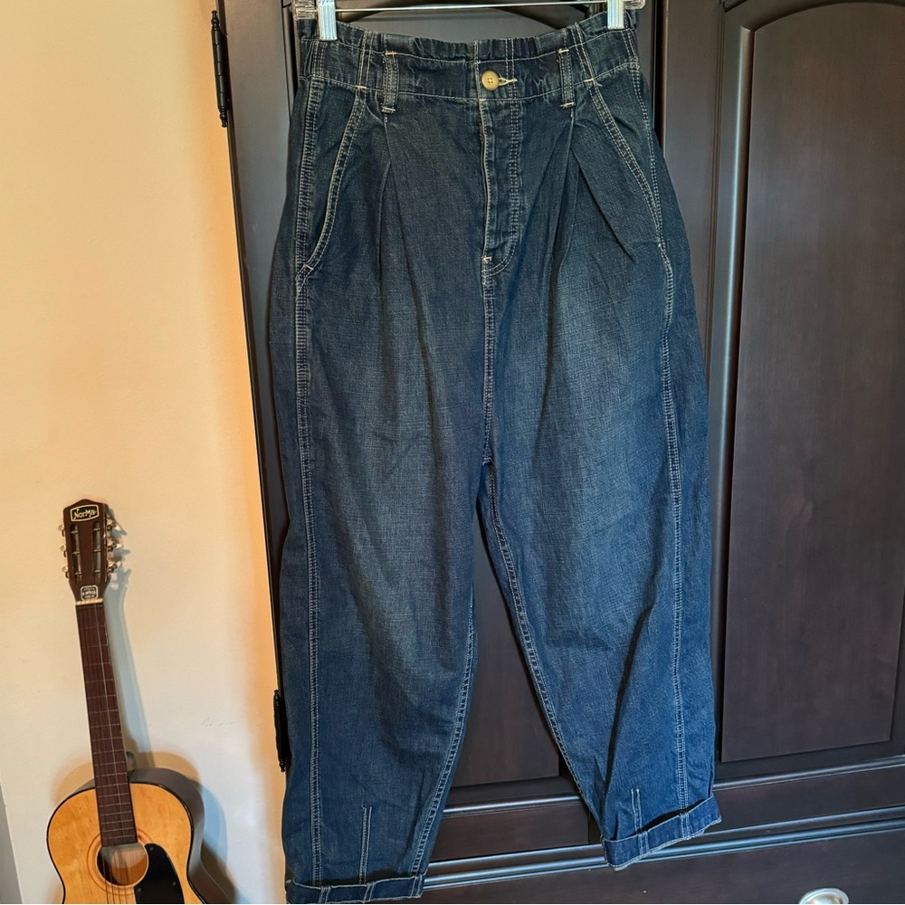 Free People Barrel Jeans